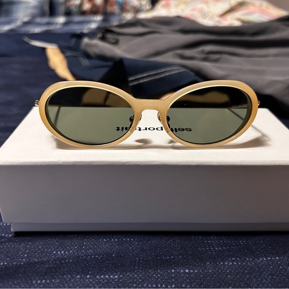 Self-Portrait Accessories - Self-Portrait Ansley Sunglasses